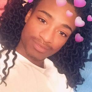 Meet your Posher, Jae